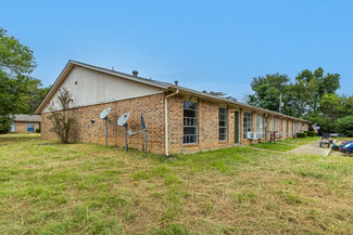 Hughes Springs, TX Apartments - 607 S Pecan St