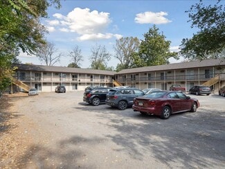Iowa City, IA Apartments - 732 Michael St
