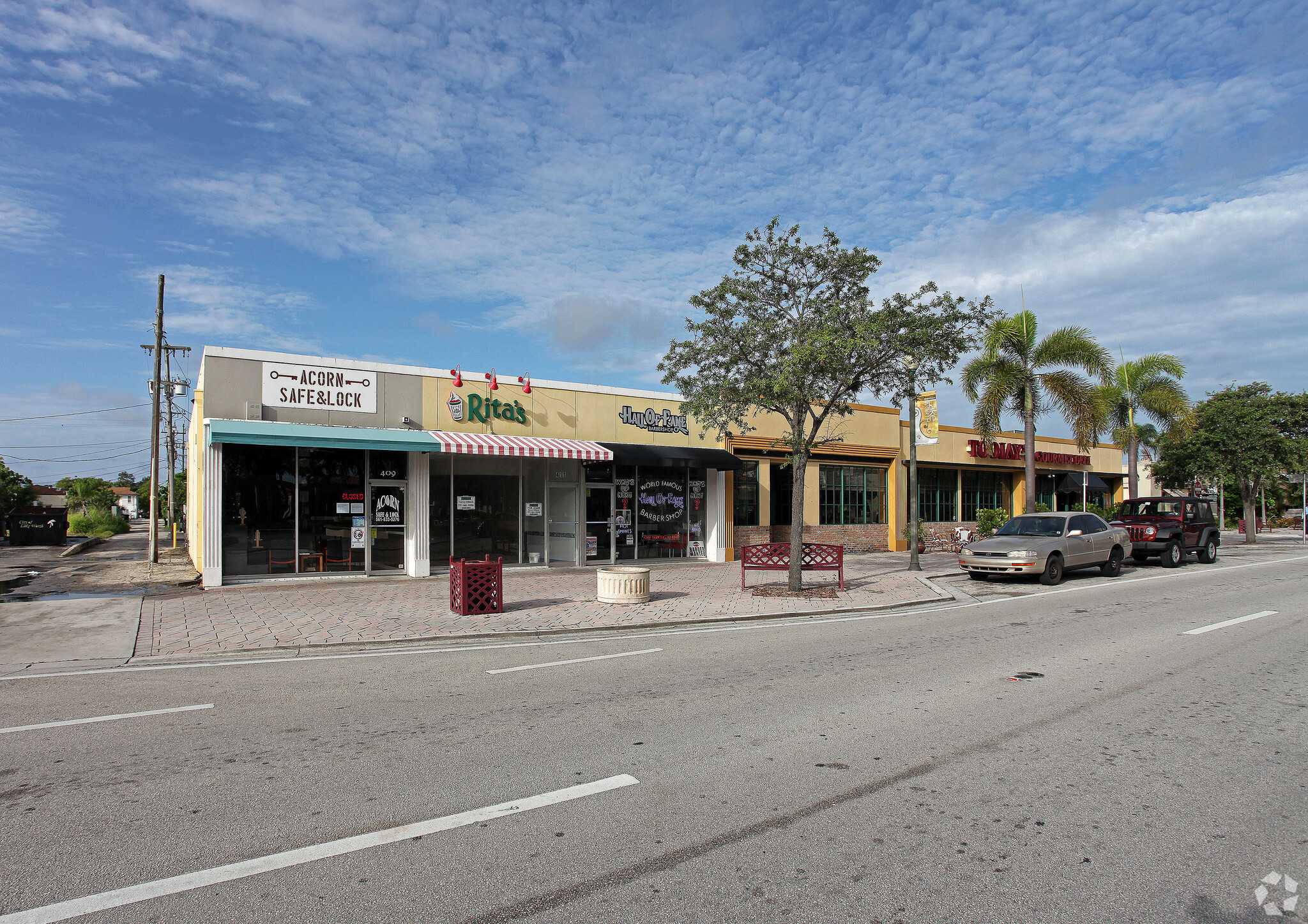 409 Lake Ave, Lake Worth, FL for Sale