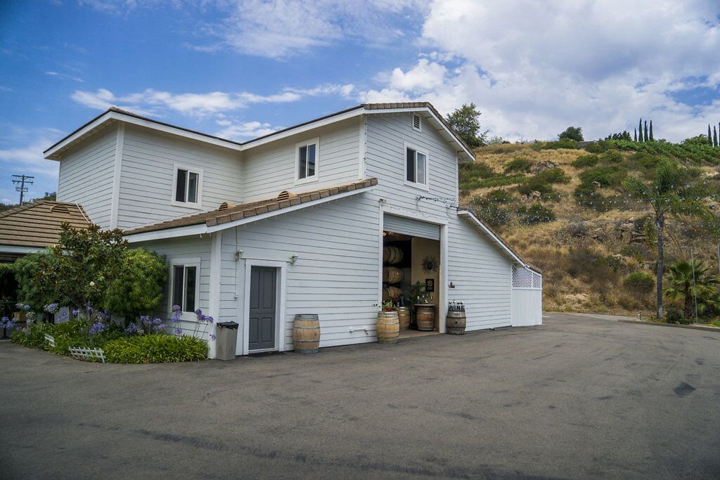 2286 Sunshine Mountain Rd, San Marcos, CA for Sale