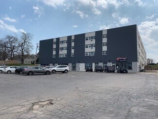 Milwaukee, WI Retail - 2863-2867 S Kinnickinnic Ave