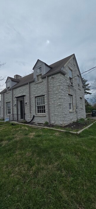 Louisville, KY Residential Income - 4502 Fegenbush Ln