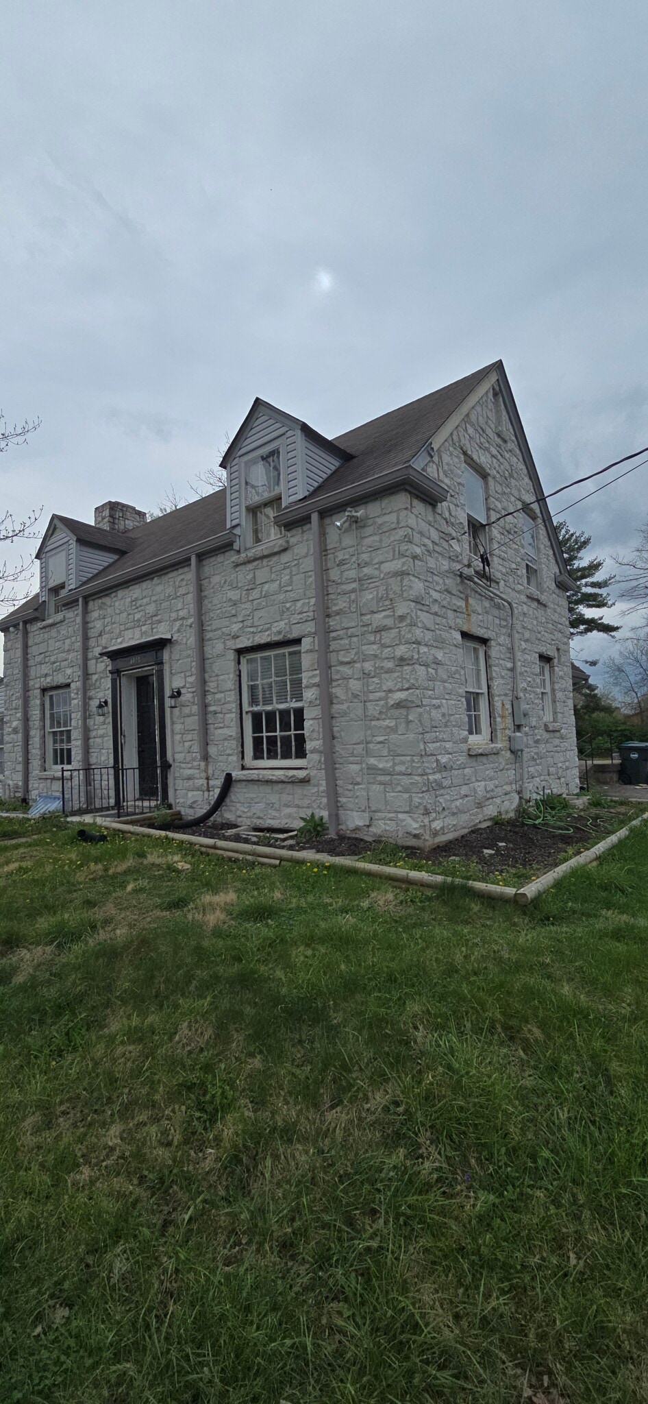 4502 Fegenbush Ln, Louisville, KY for Sale