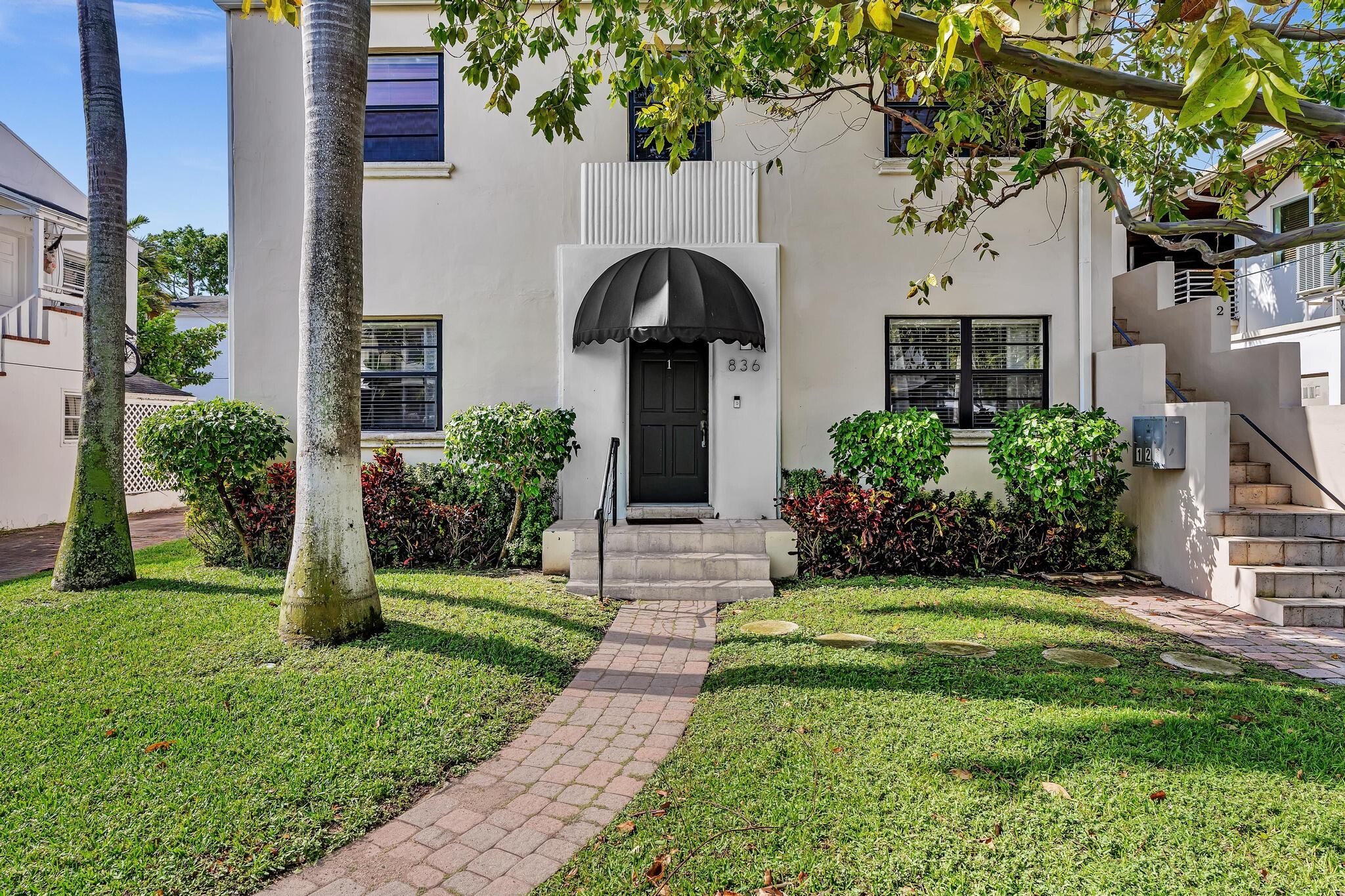 836 W 40th St, Miami Beach, FL for Sale
