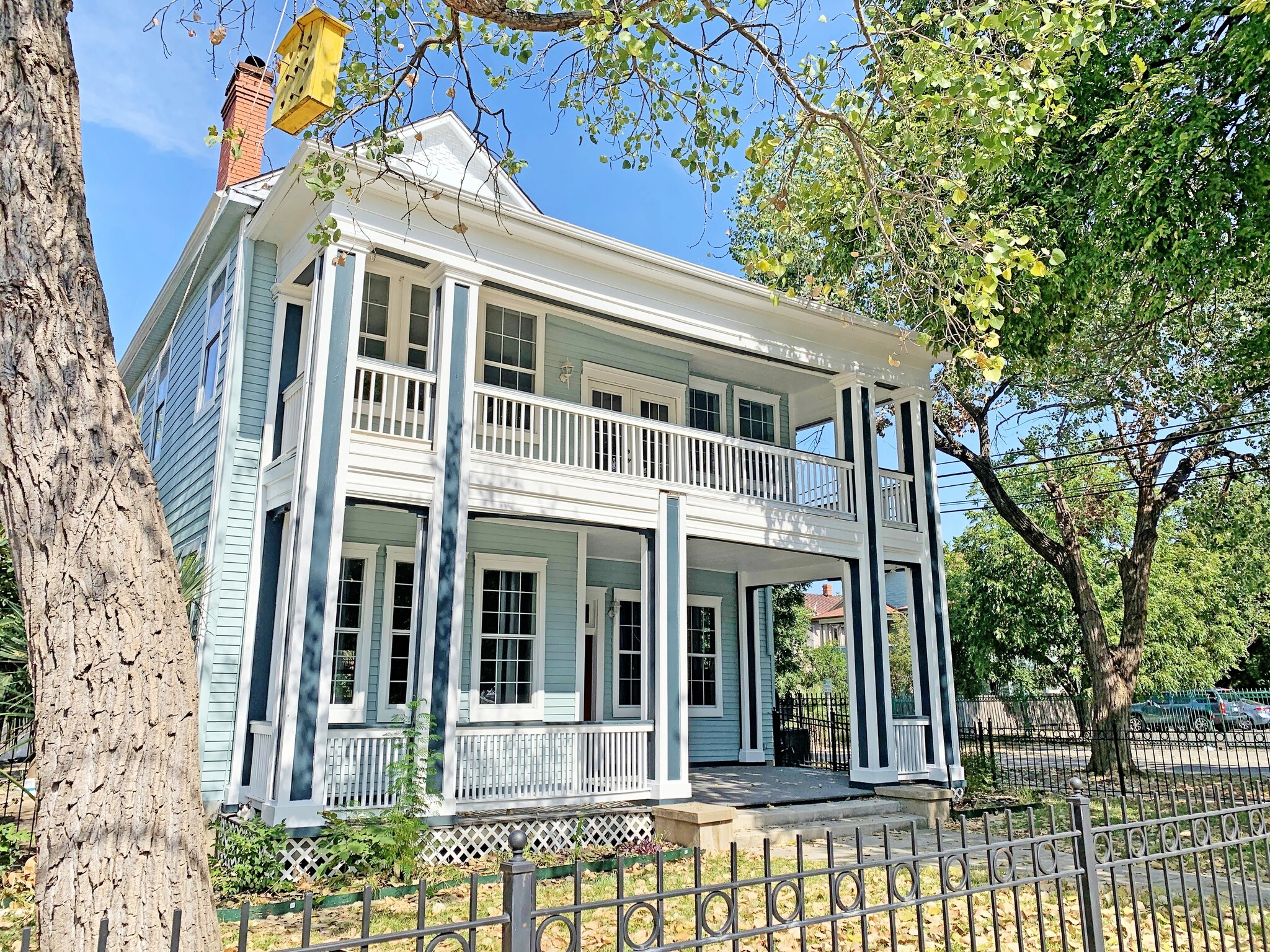127 Lewis St, San Antonio, TX for Rent