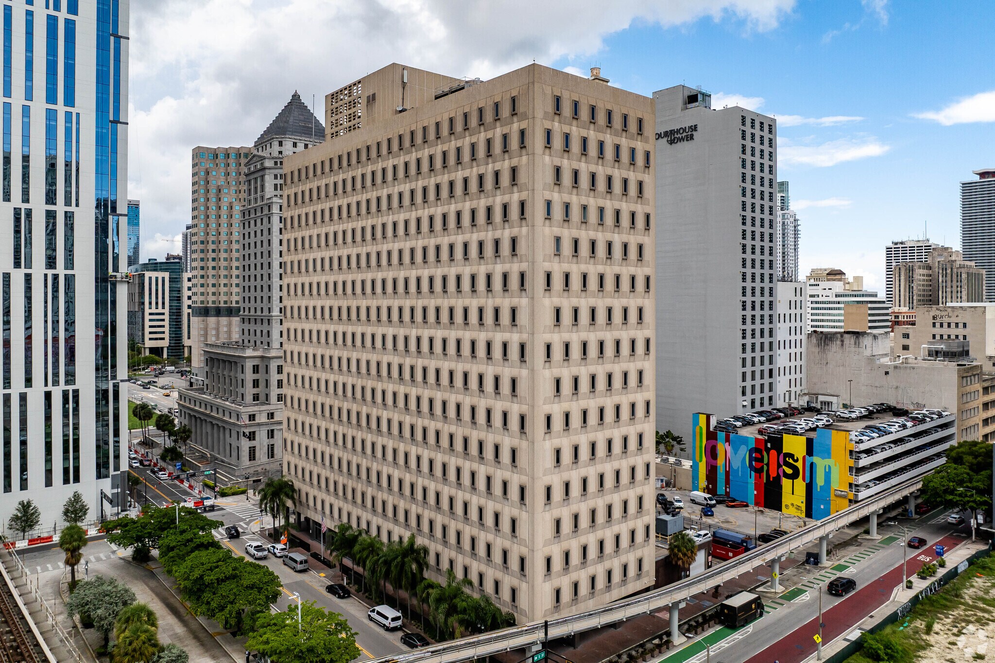 66-68 W Flagler St, Miami, FL for Sale