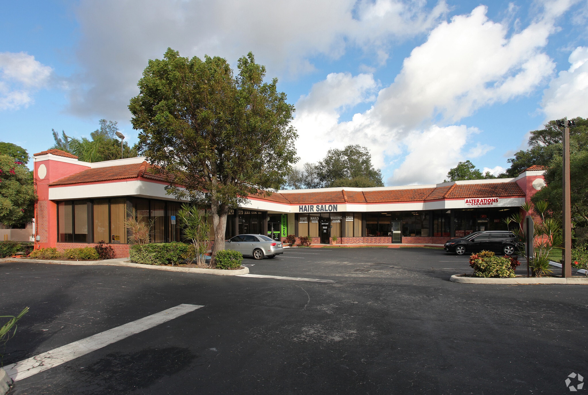 2745 W Hillsboro Blvd, Deerfield Beach, FL for Rent