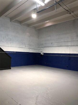 Doral, FL Industrial - 1565 NW 88th Ave