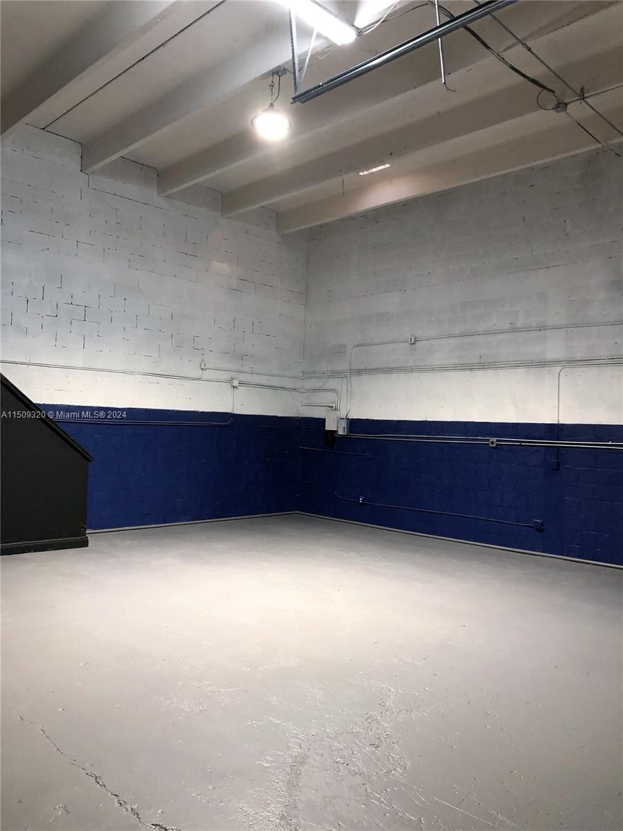 1565 NW 88th Ave, Doral, FL for Rent