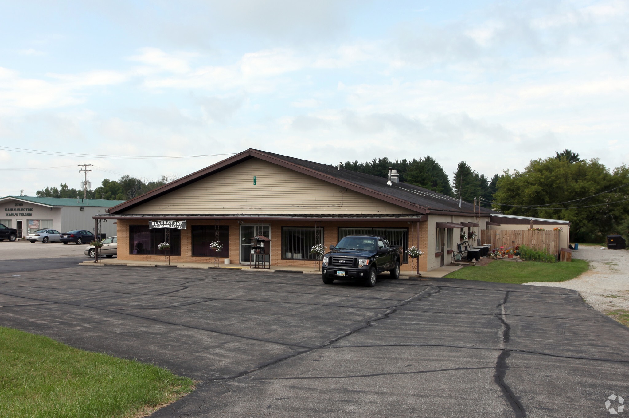 2730 Lexington Ave, Mansfield, OH for Rent