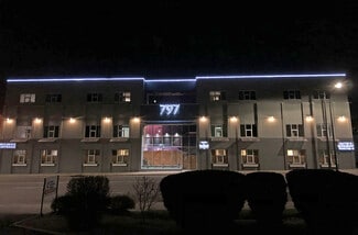 Akron, OH Apartments - 797 E Market St Akron, OH Apartments - 797 E Market St