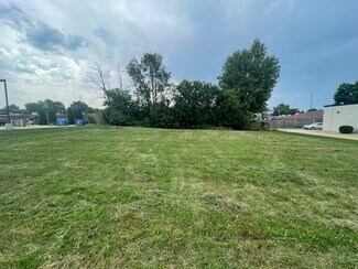 Bloomington, IL Commercial Land - 2419 Maloney Dr