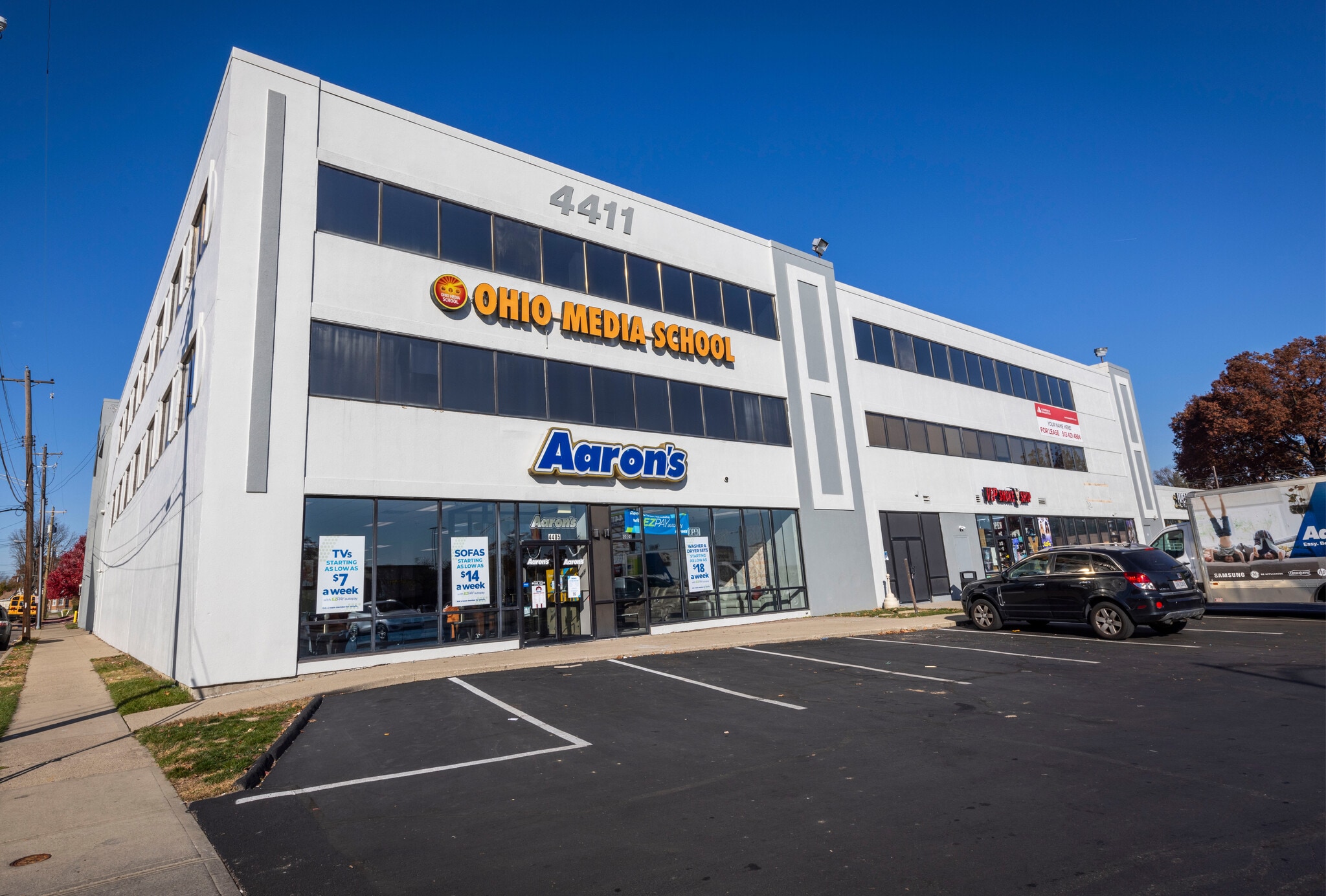 4405-4411 Montgomery Rd, Norwood, OH for Rent