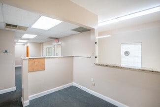 Clearwater, FL Office/Medical - 1684 N Belcher Rd