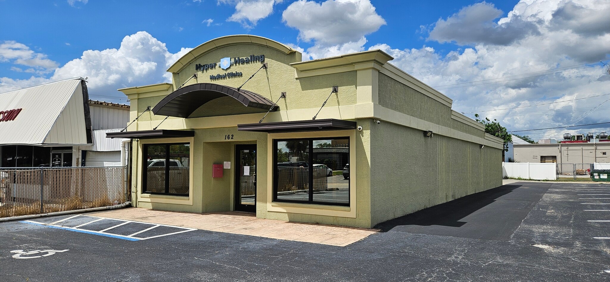 162 W Robertson St, Brandon, FL for Rent