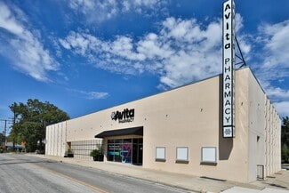San Antonio, TX Storefront - 2602-2608 N Main Ave