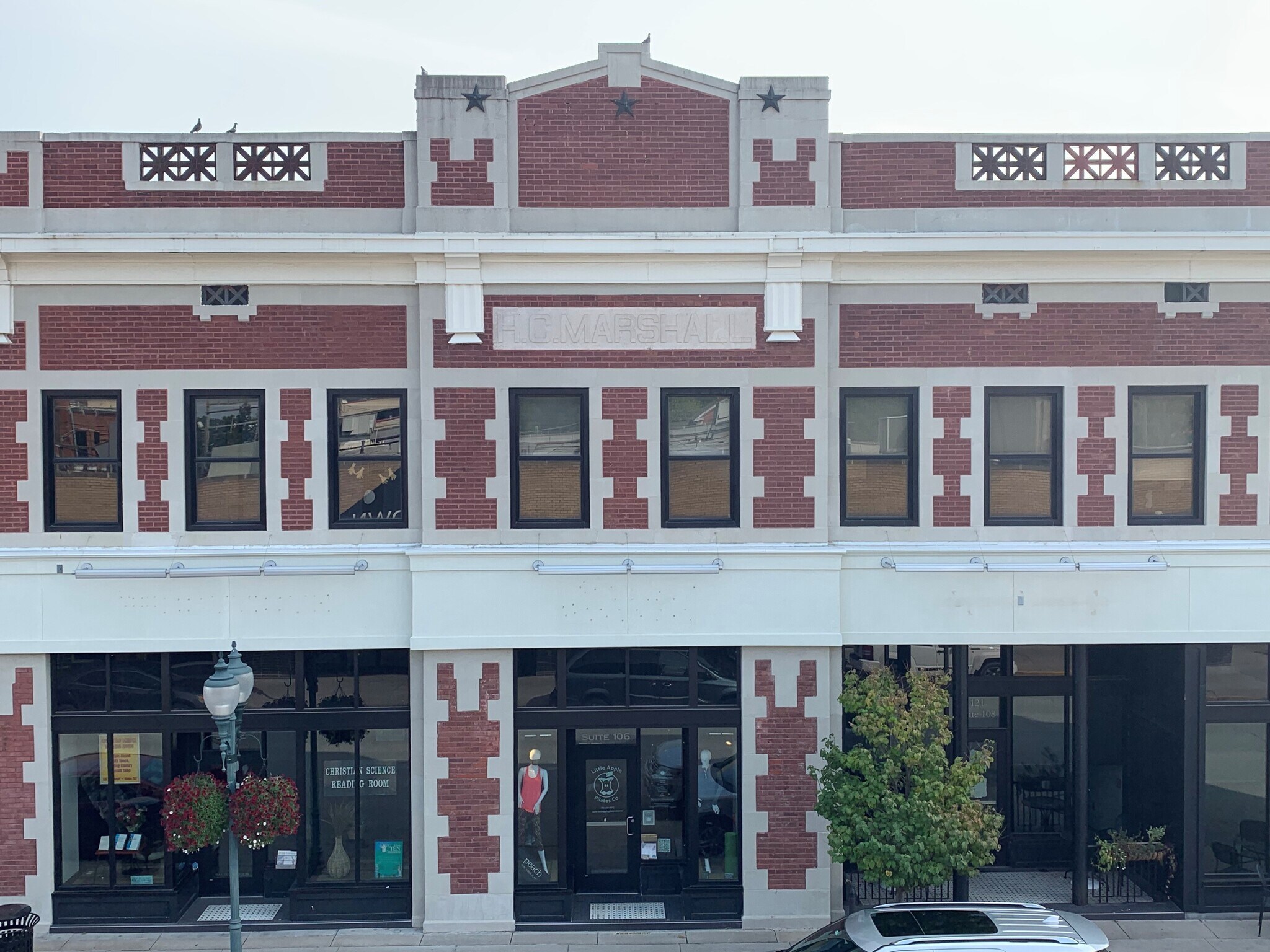 121 S 4th St, Manhattan, KS for Rent