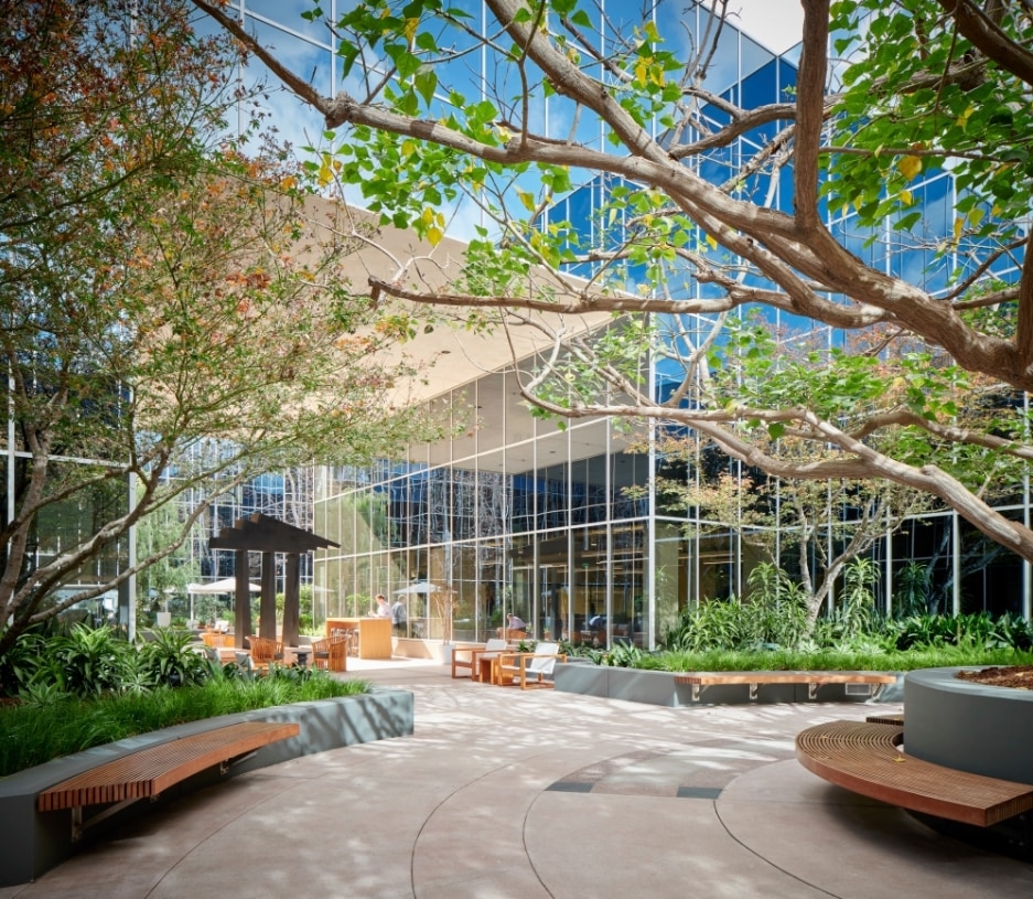 345 N Maple Dr, Beverly Hills, CA for Rent