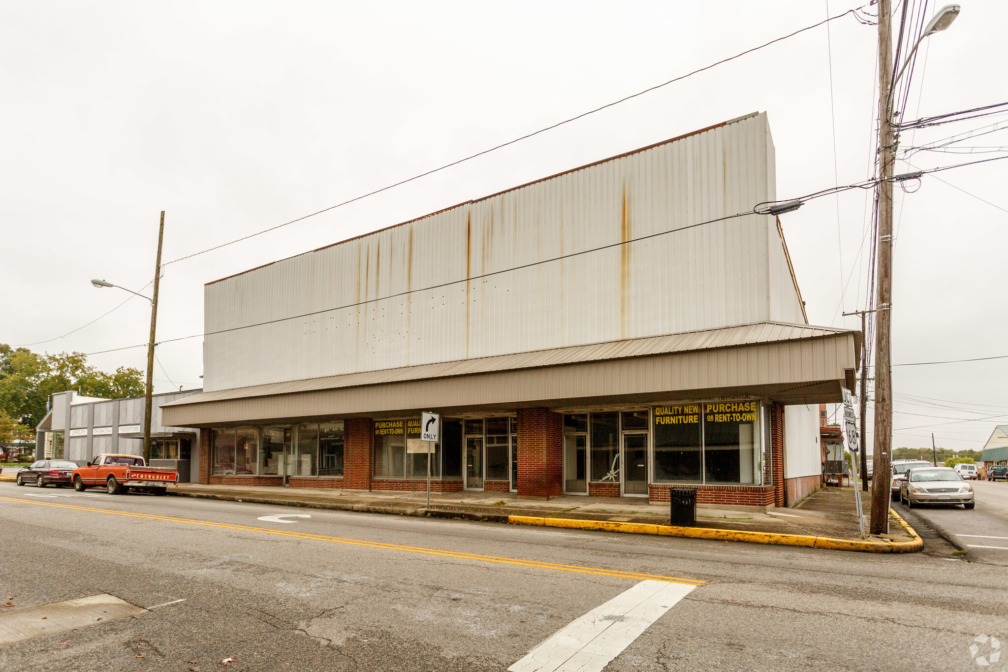 177-179 N Main St, Russellville, KY for Sale