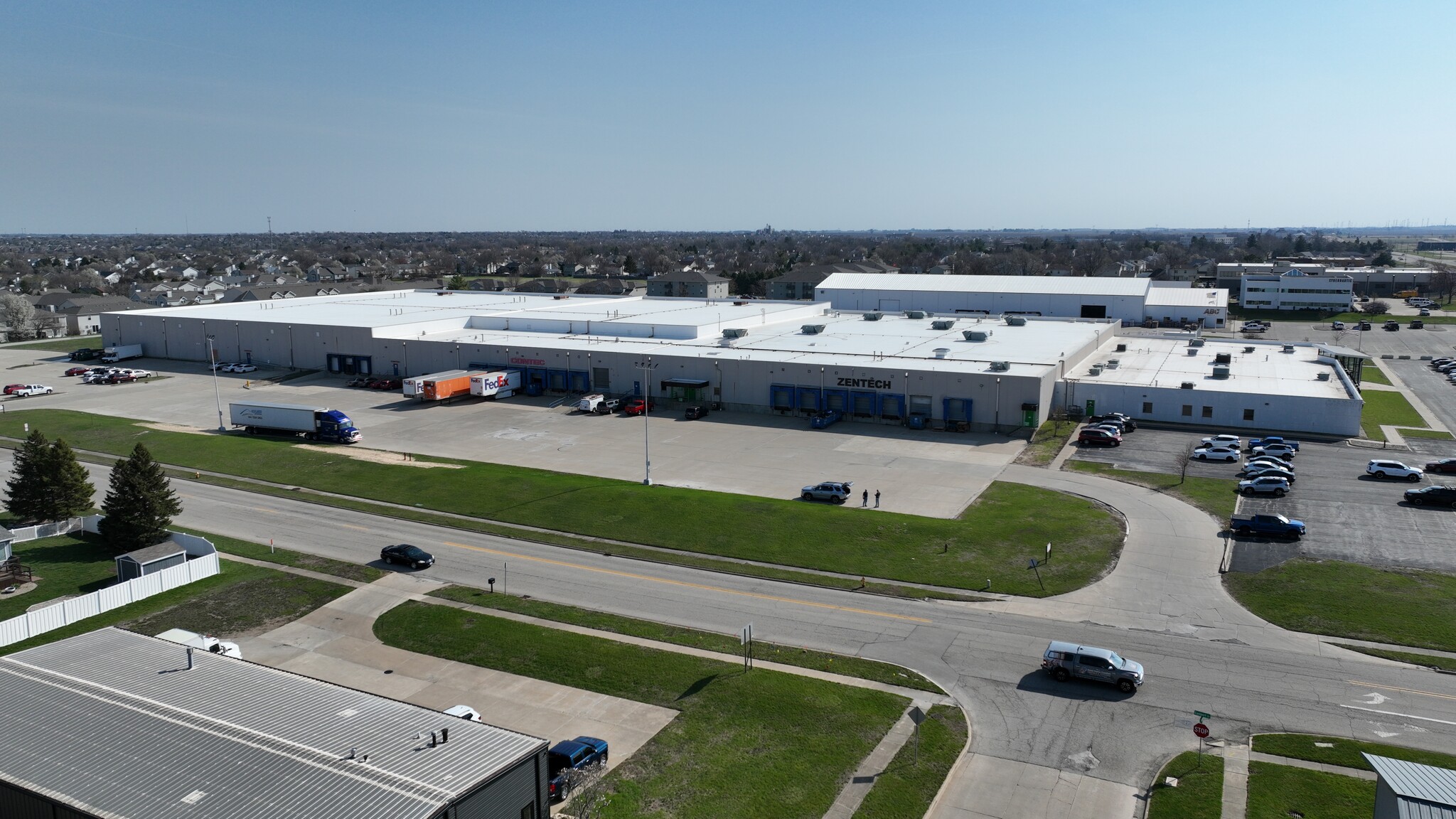 2402 E Empire St, Bloomington, IL for Sale
