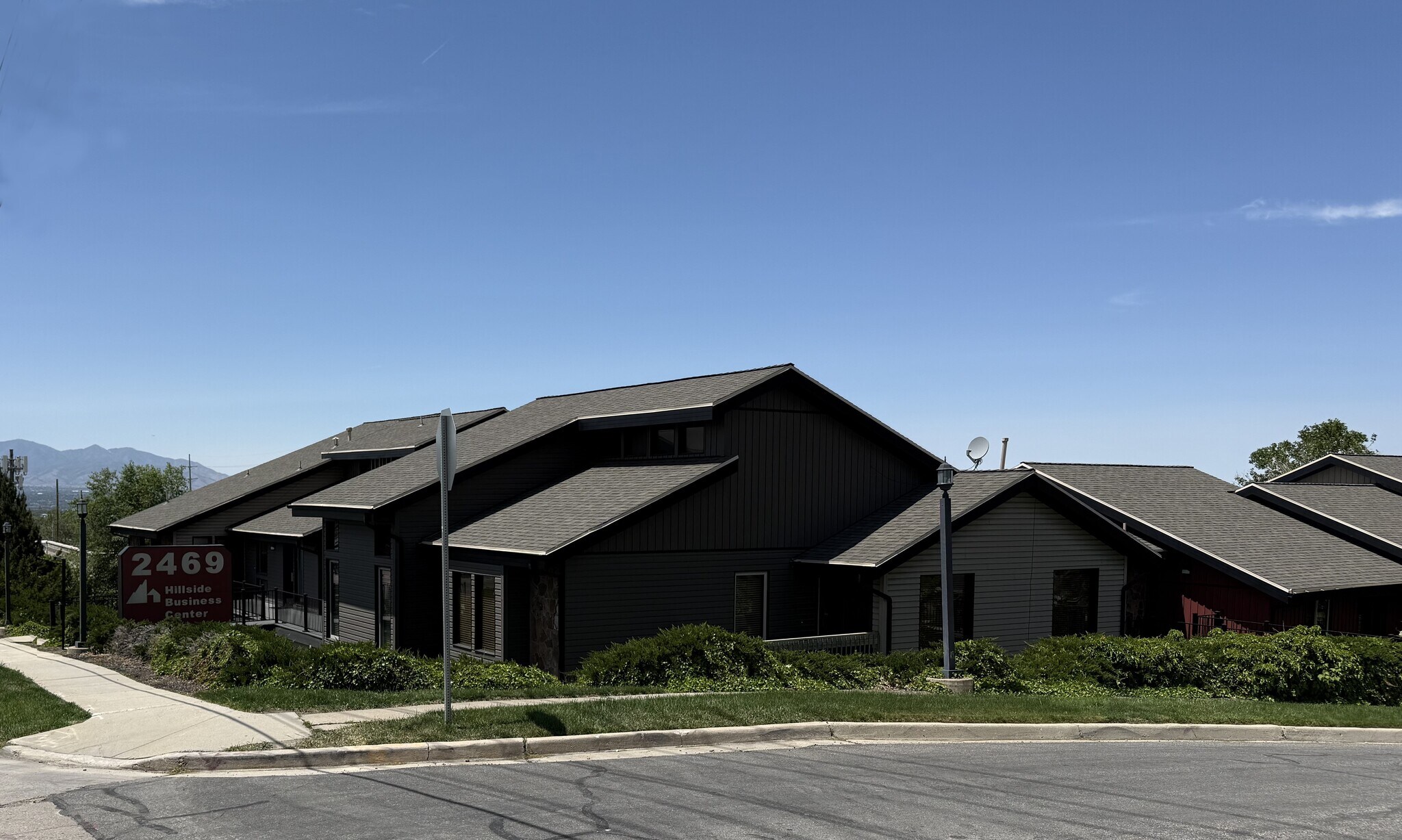2469 E Fort Union Blvd, Salt Lake City, UT for Rent