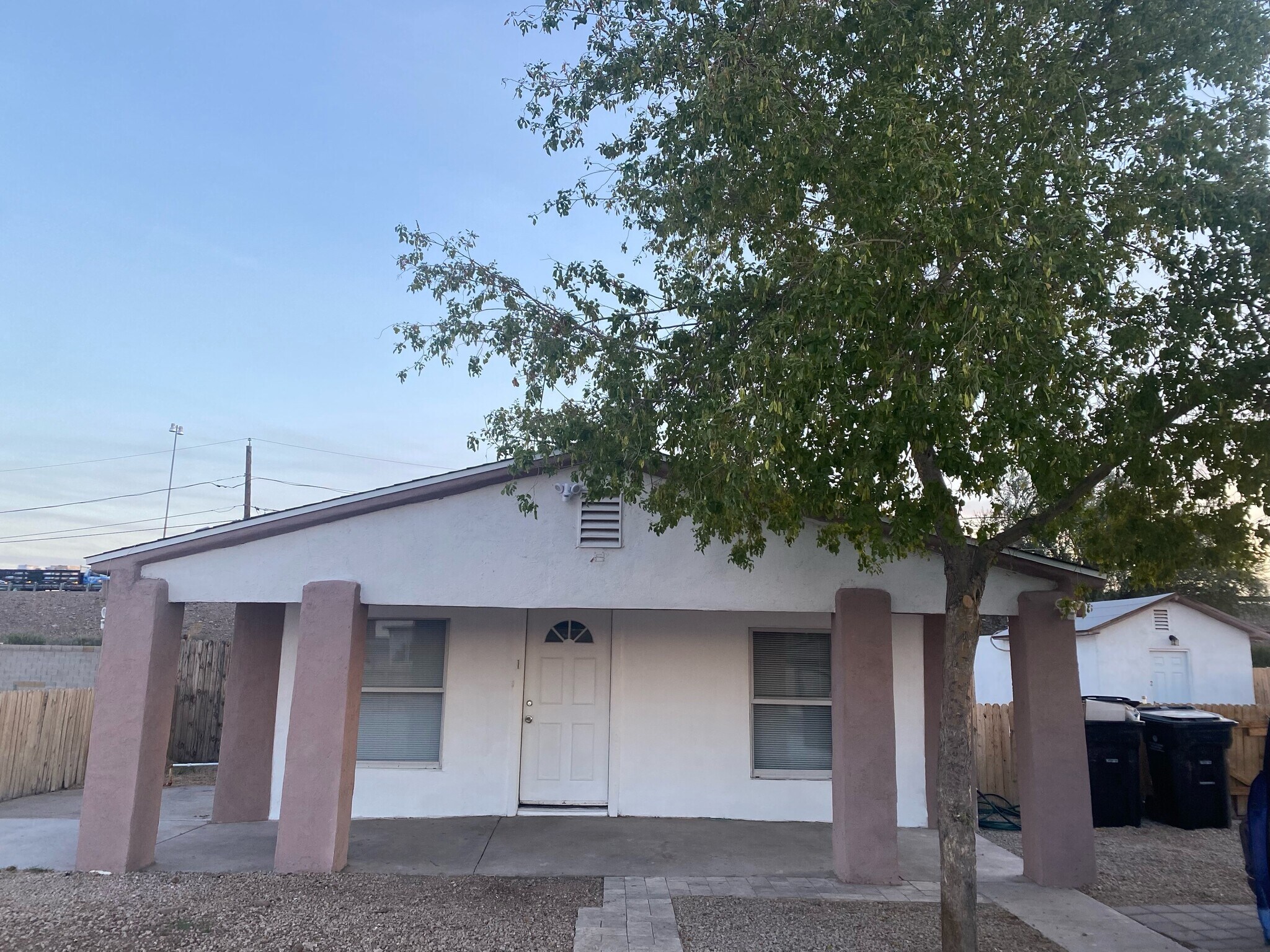 1217 E Hess Ave, Phoenix, AZ for Sale