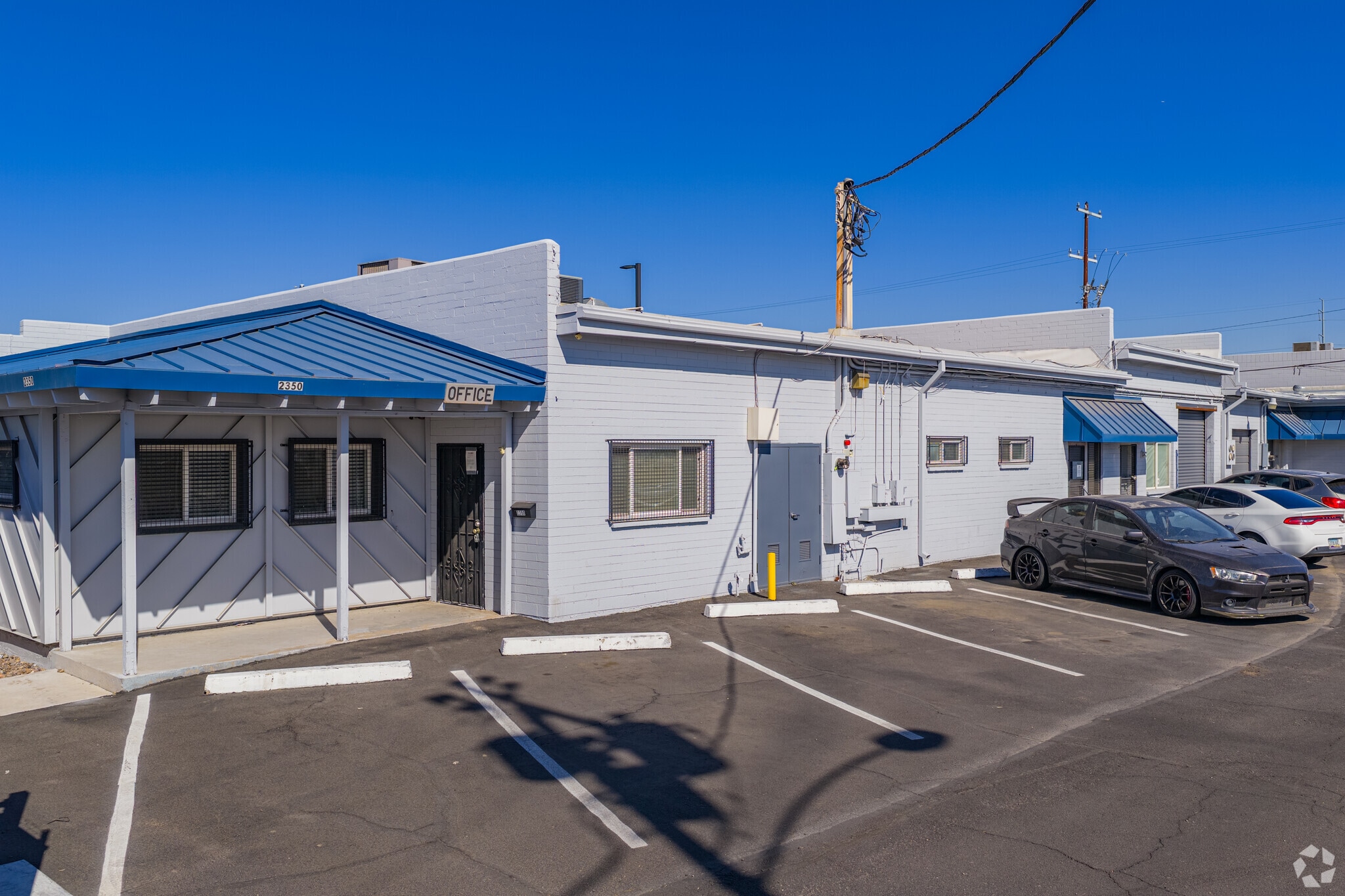 2350 W Holly St, Phoenix, AZ for Rent