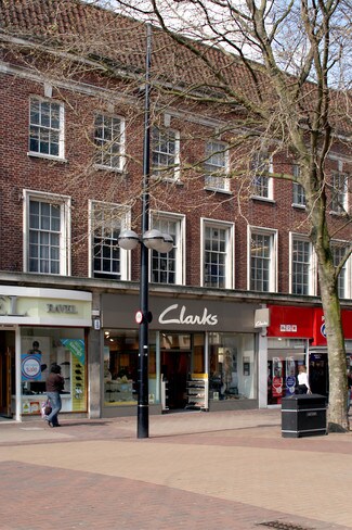 Hull, NHS Retail - 21 King Edward St