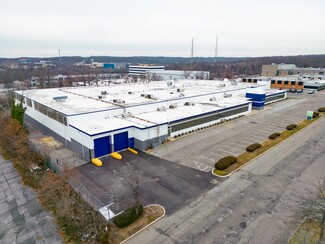 Plainview, NY Industrial - 100 Commercial St