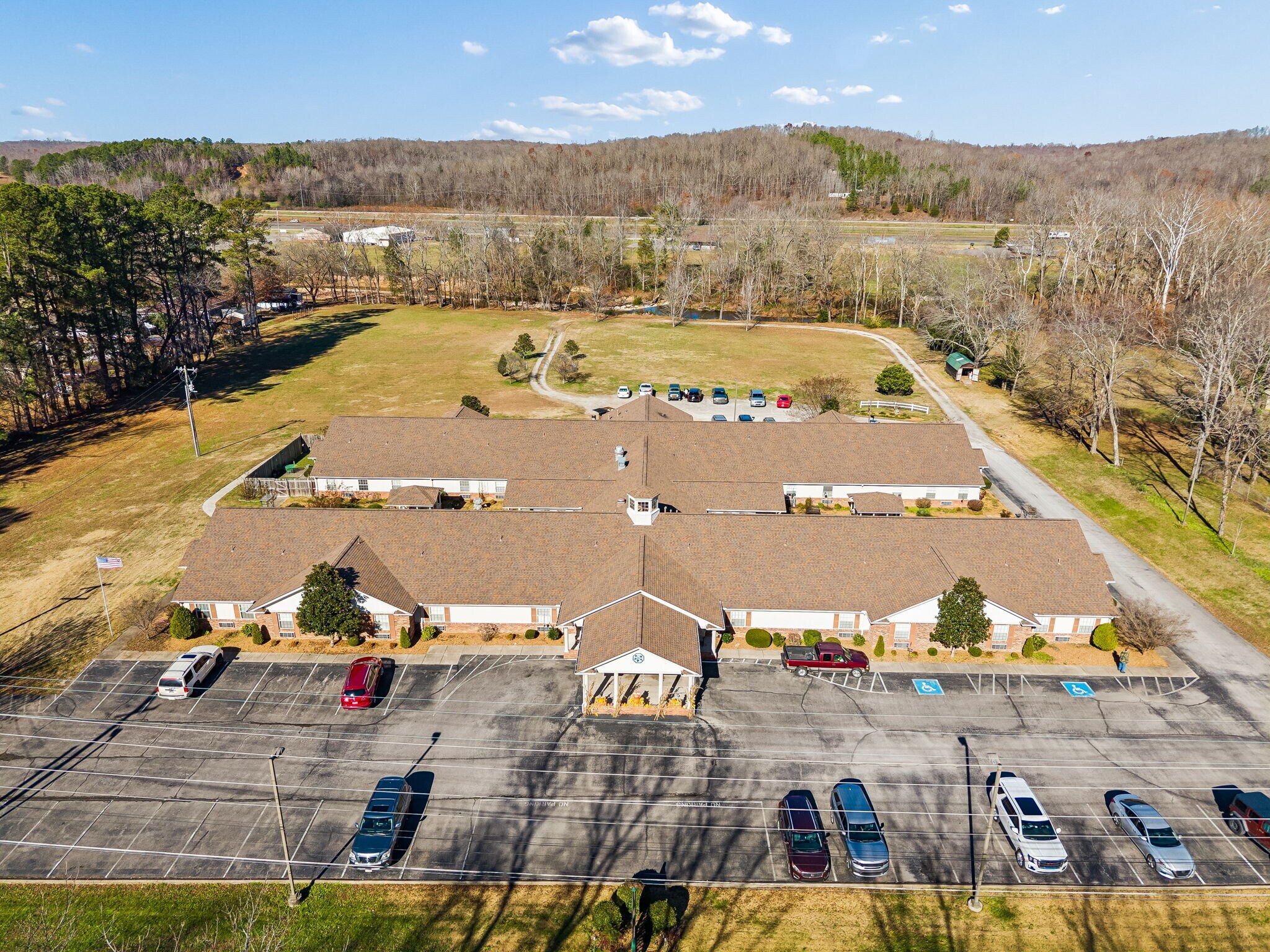 811 W Main St, Waverly, TN for Sale