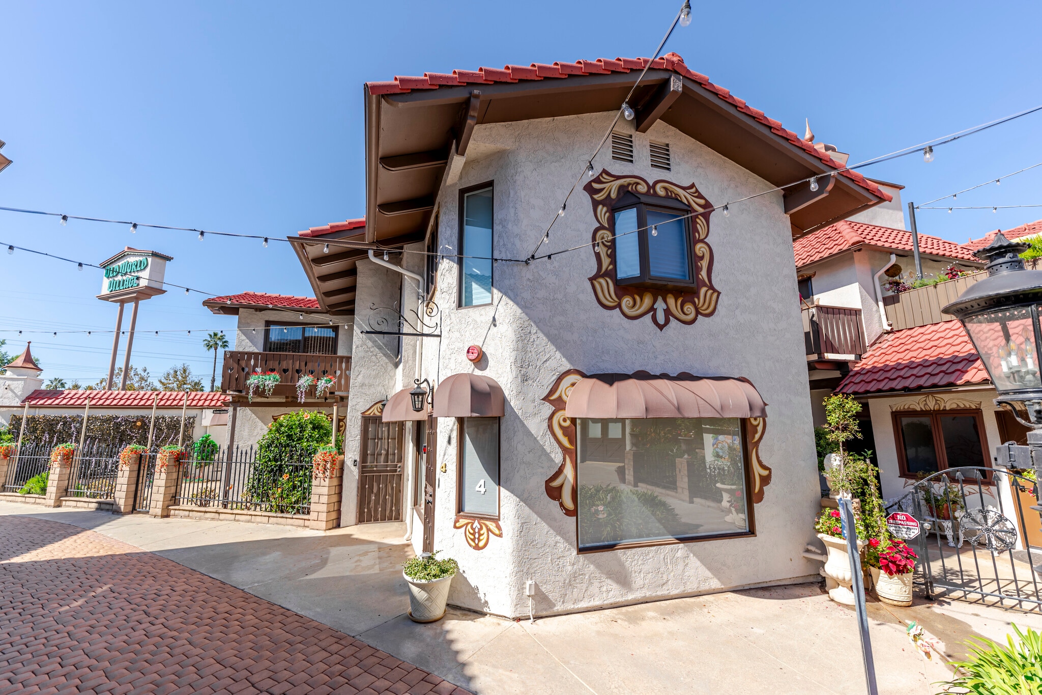 7561 Center Ave, Huntington Beach, CA for Rent