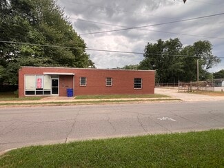 McKenzie, TN Retail - 211 W Walnut Ave