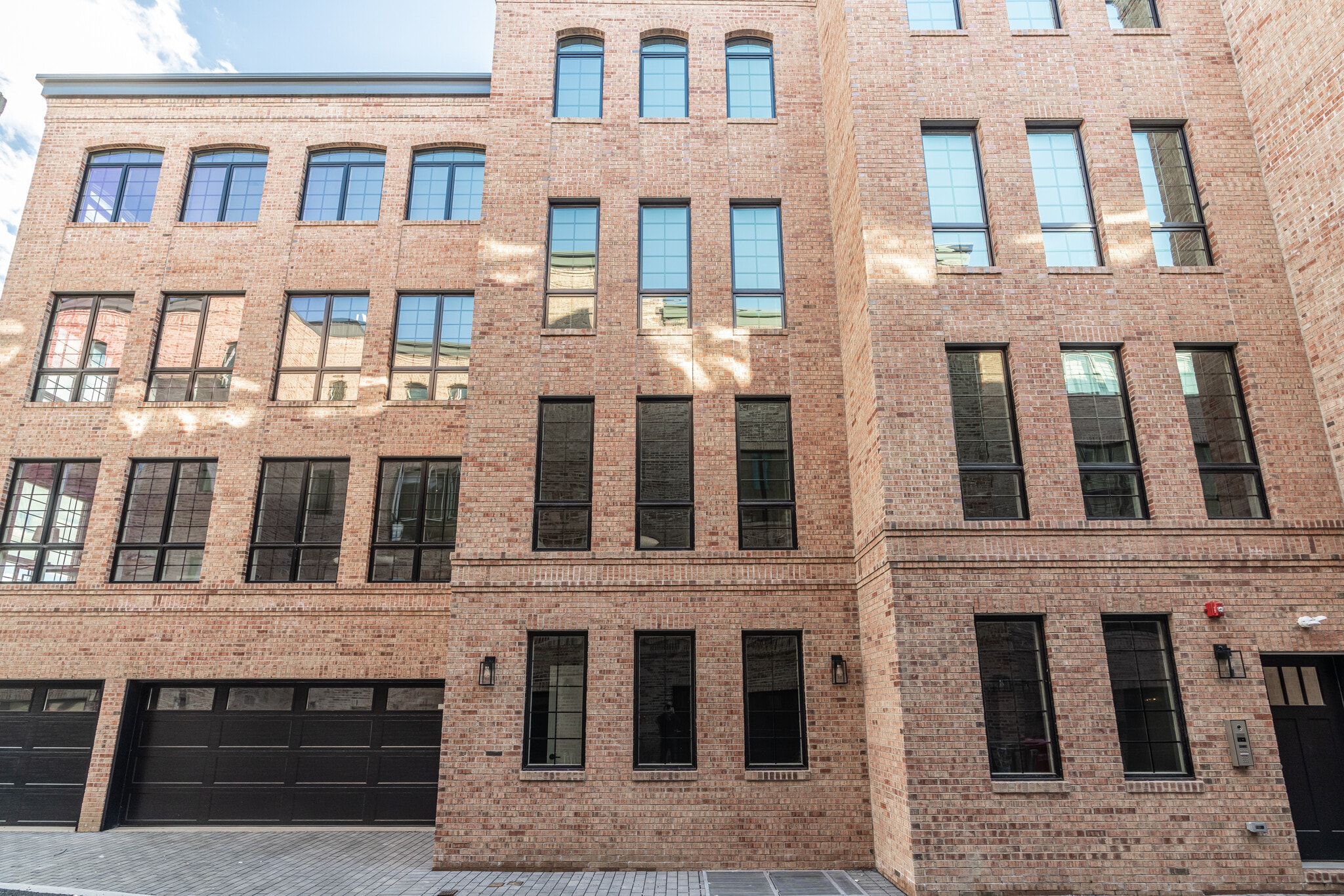 2401 Washington Ave, Philadelphia, PA for Sale