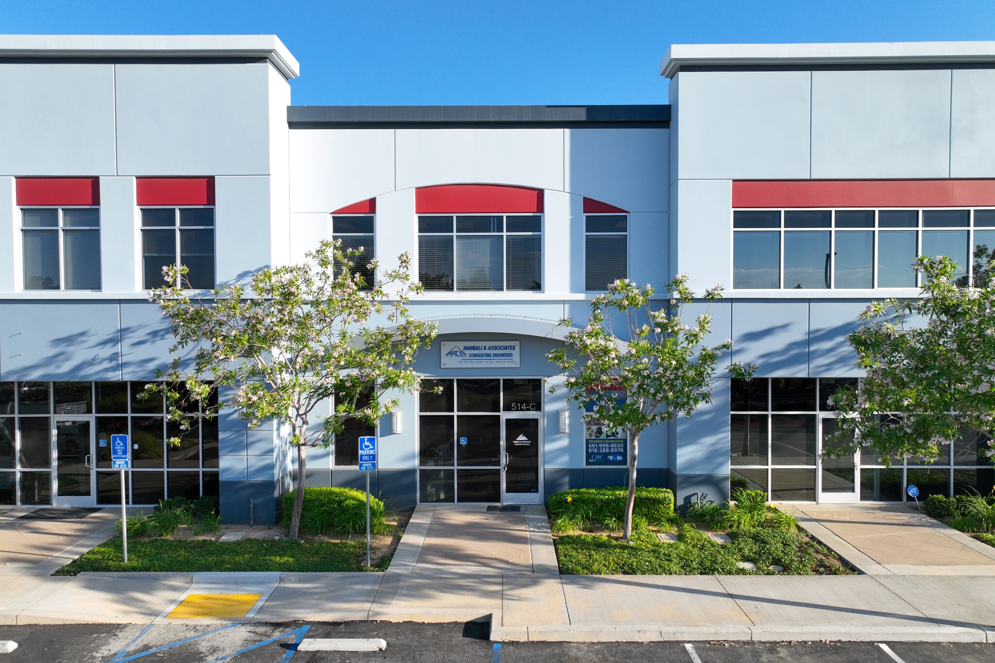 514 Commerce Ave, Palmdale, CA for Sale