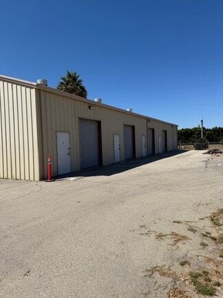 Santa Paula, CA Industrial - 905-917 Corporation St