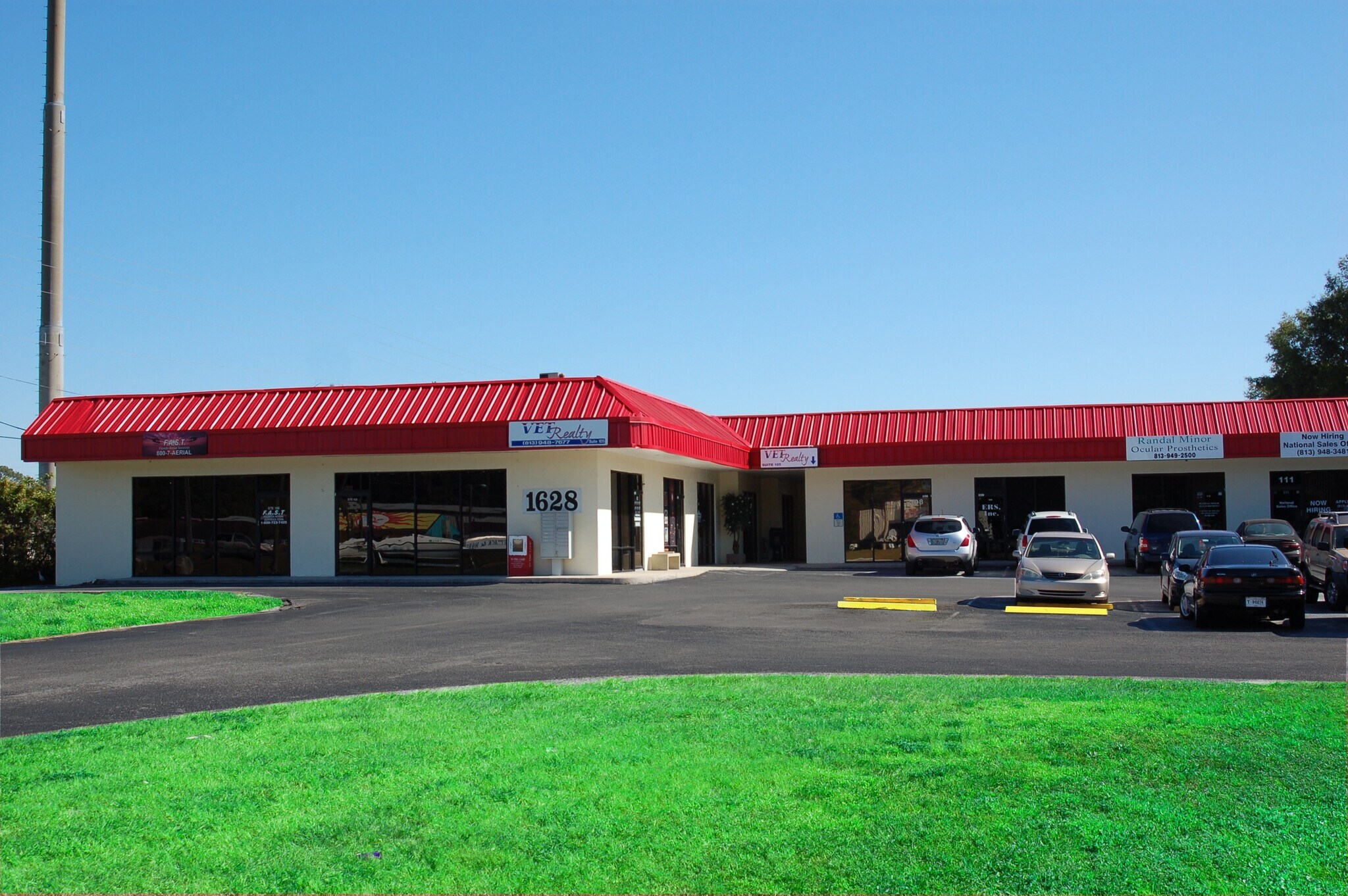 1628 Dale Mabry Hwy Lutz, FL 33548 Retail Property for Lease on