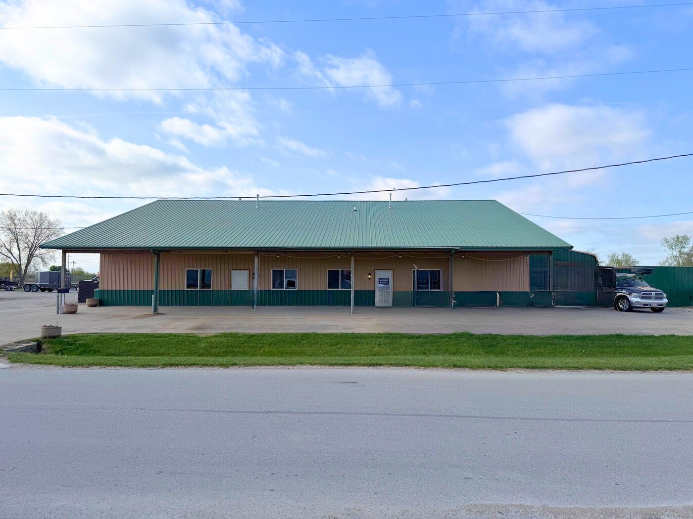 309 E 35th Ave, Bellevue, NE for Sale