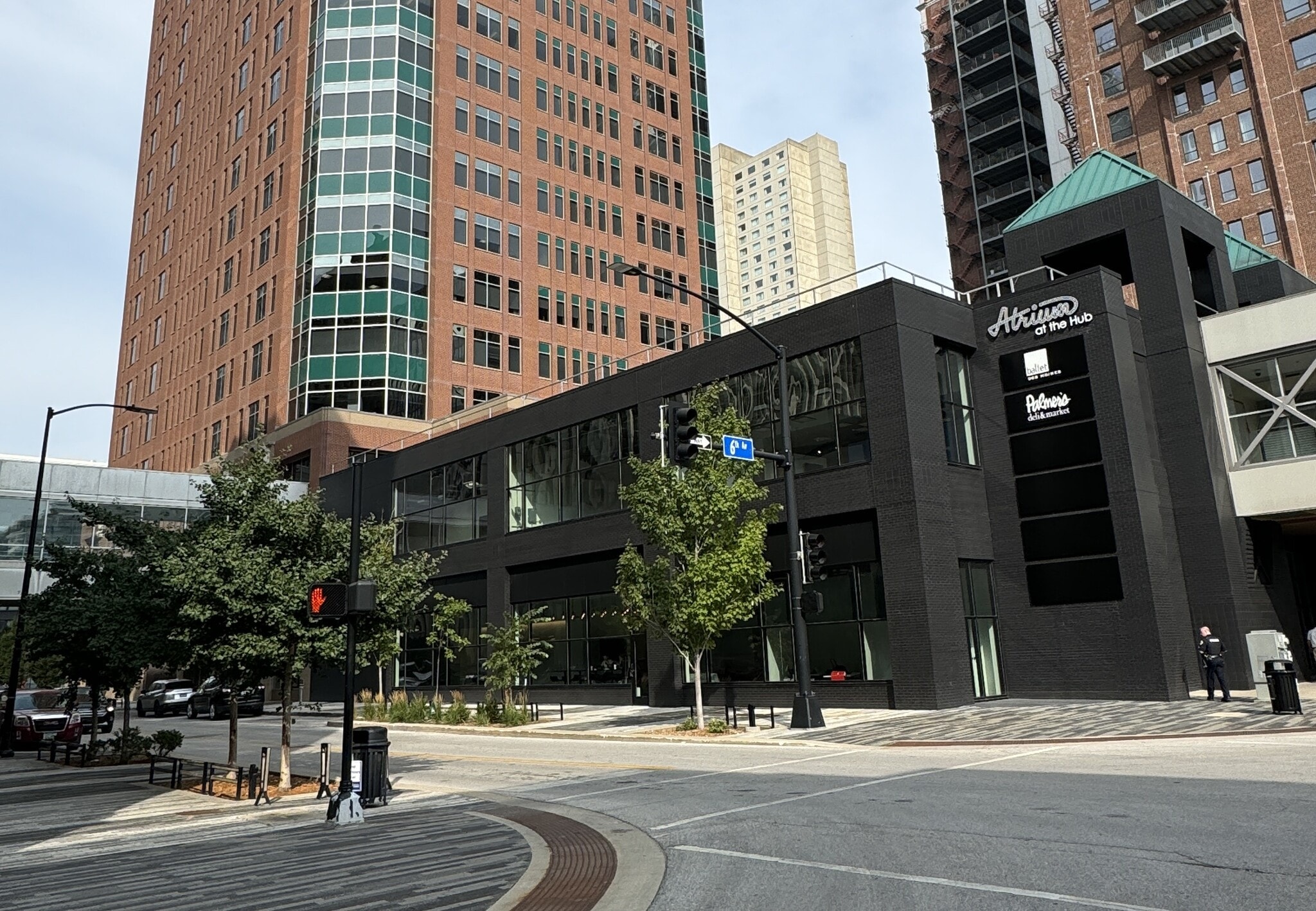 655 Walnut St, Des Moines, IA for Rent