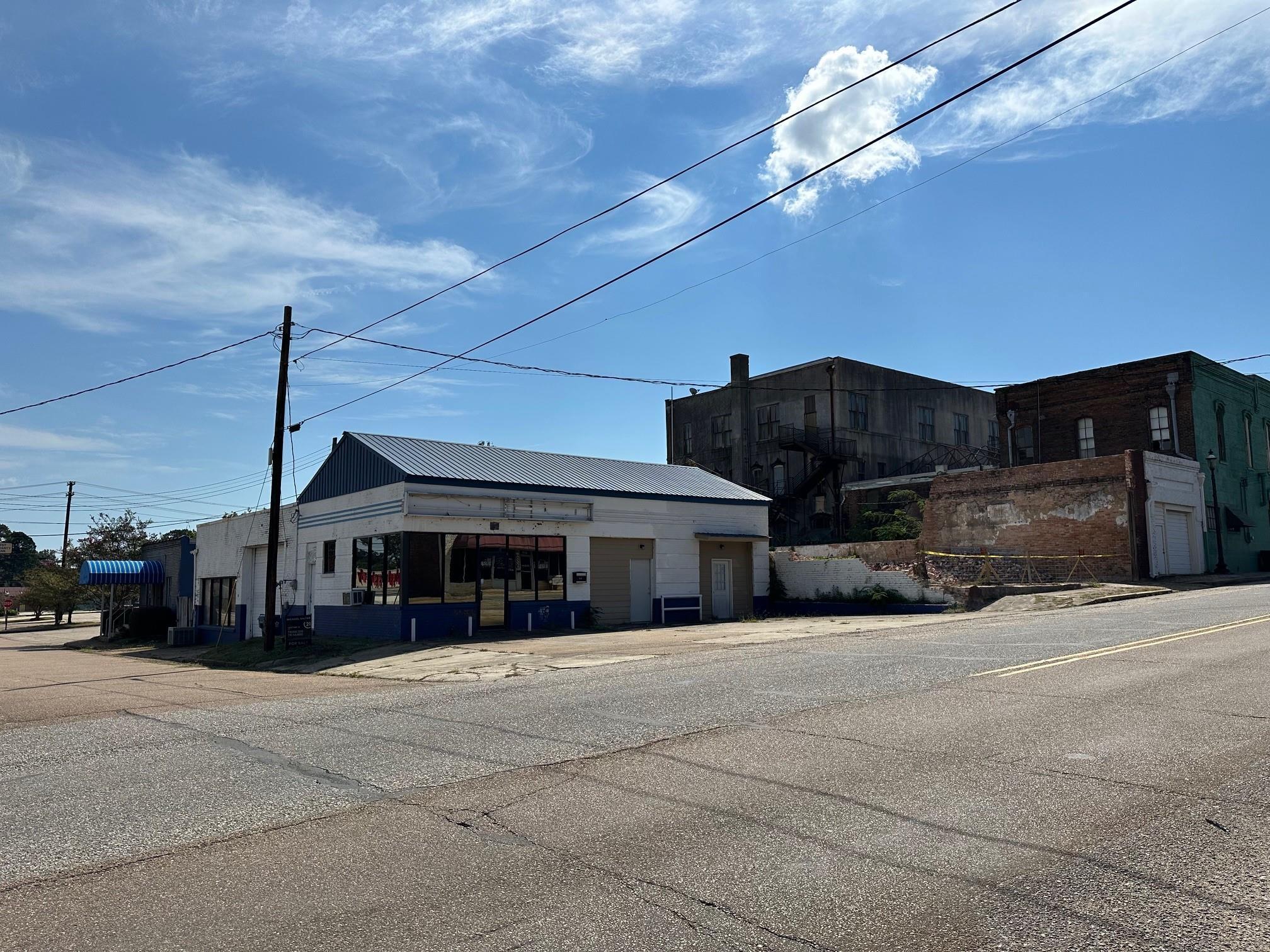 610 W Main St, Homer, LA for Sale