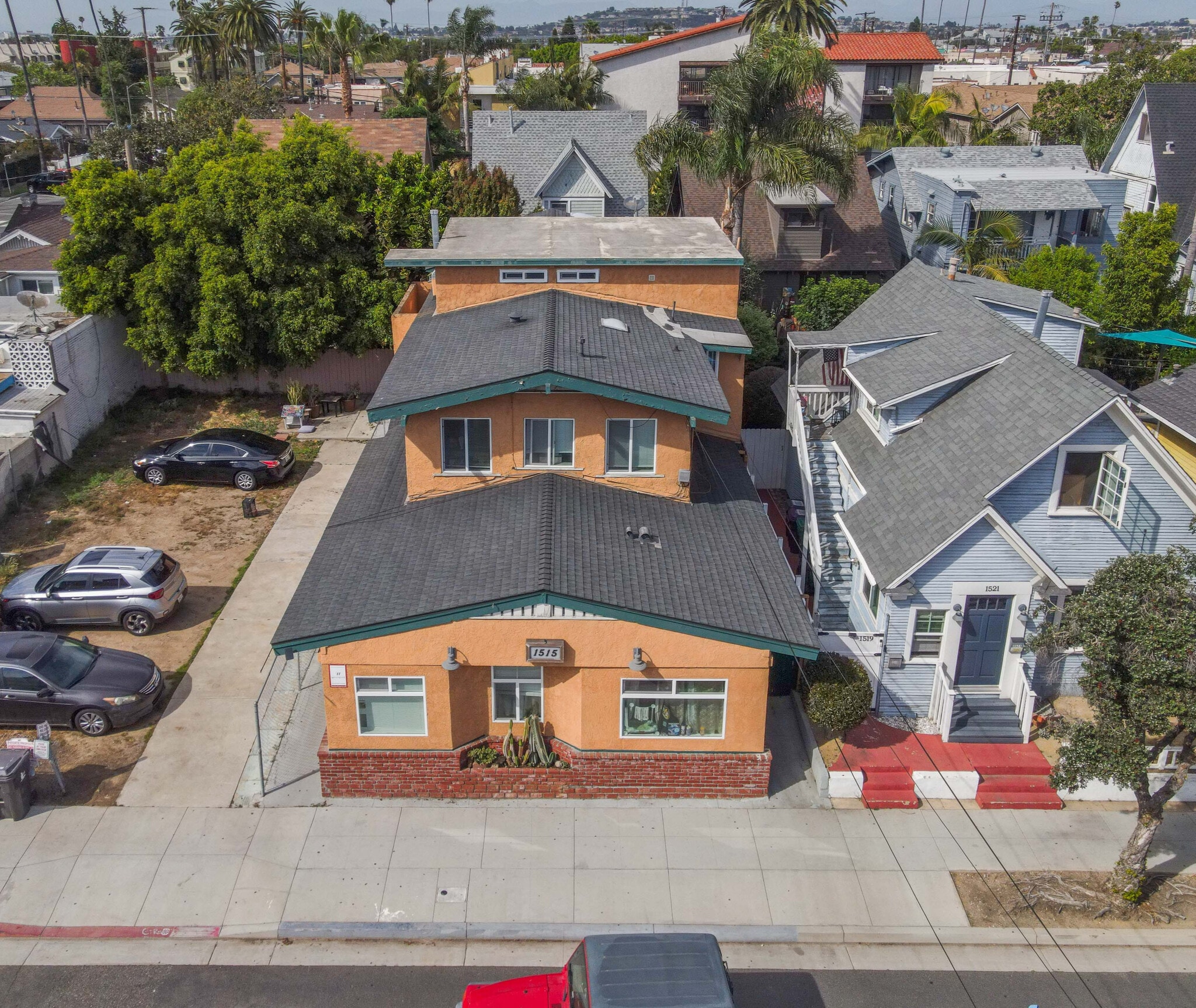 1513 E Broadway, Long Beach, CA for Sale