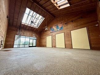 Grass Valley, CA Office/Retail - 998 Plaza Dr