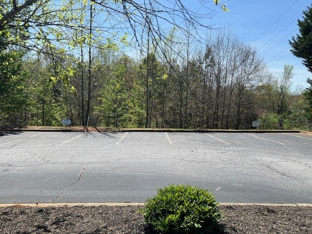 140 Bridges Rd, Mauldin, SC for Sale