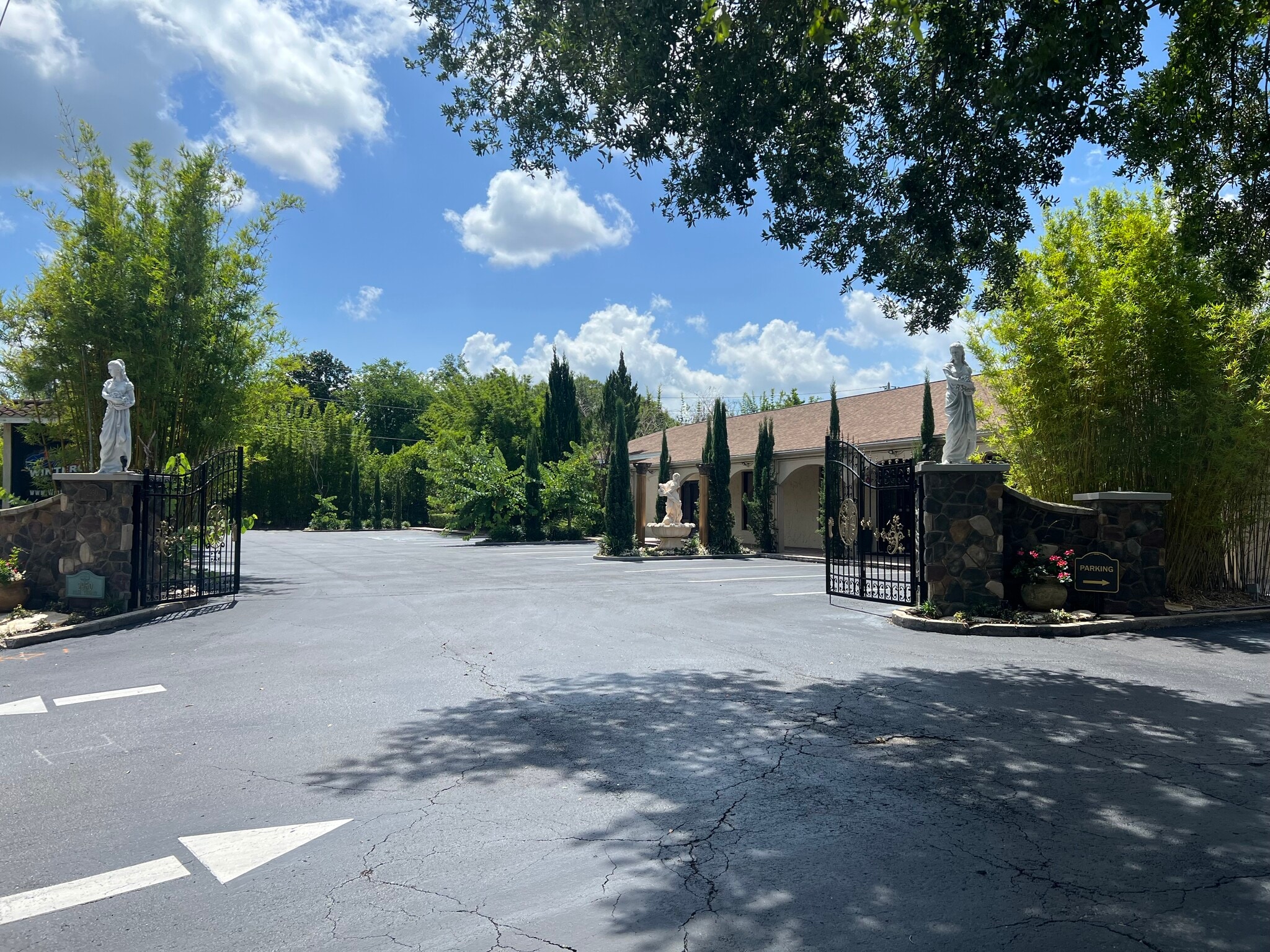 2950 Aloma Ave, Winter Park, FL for Rent