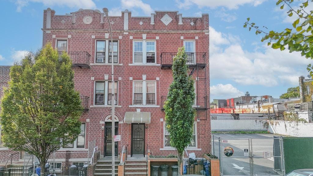 522 Bay Ridge Ave, Brooklyn, NY for Sale