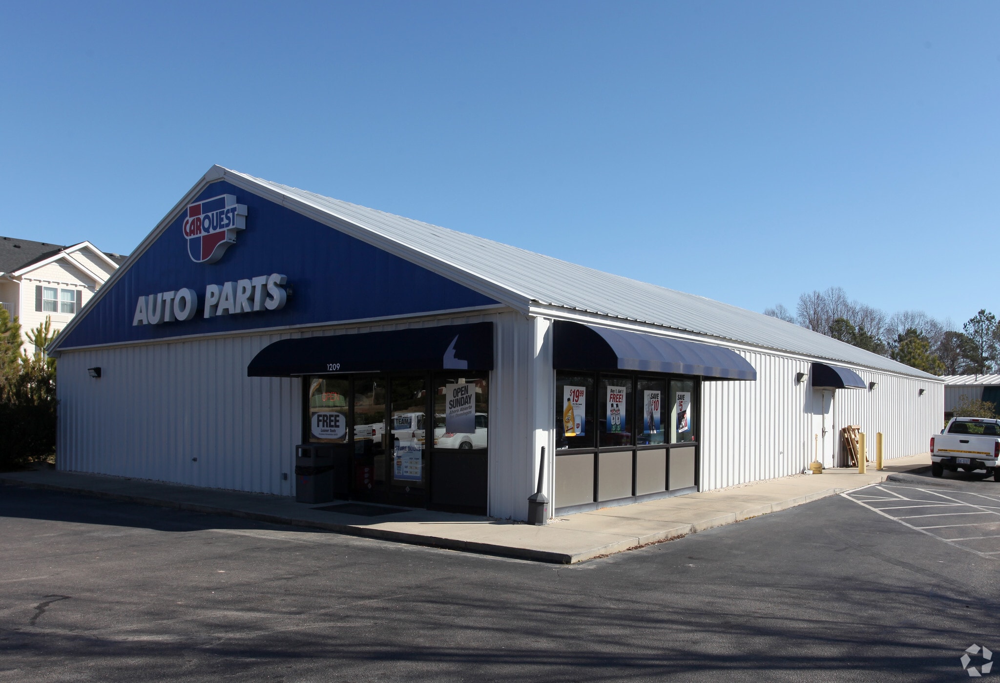 1209 S Main St, Wake Forest, NC for Sale