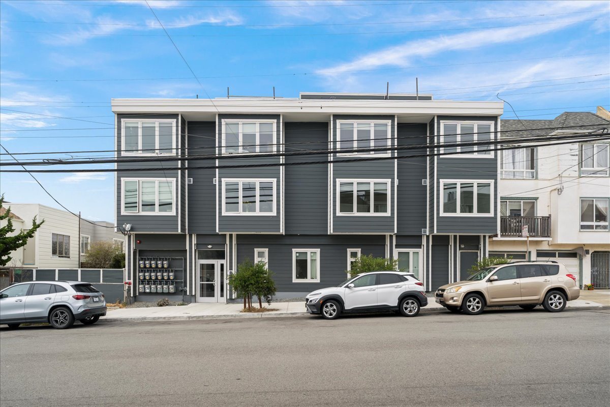 4326 Irving St, San Francisco, CA for Sale