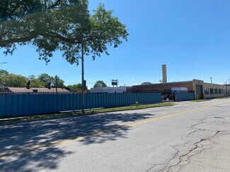 Maywood, IL Industrial - 15 N 9th Ave