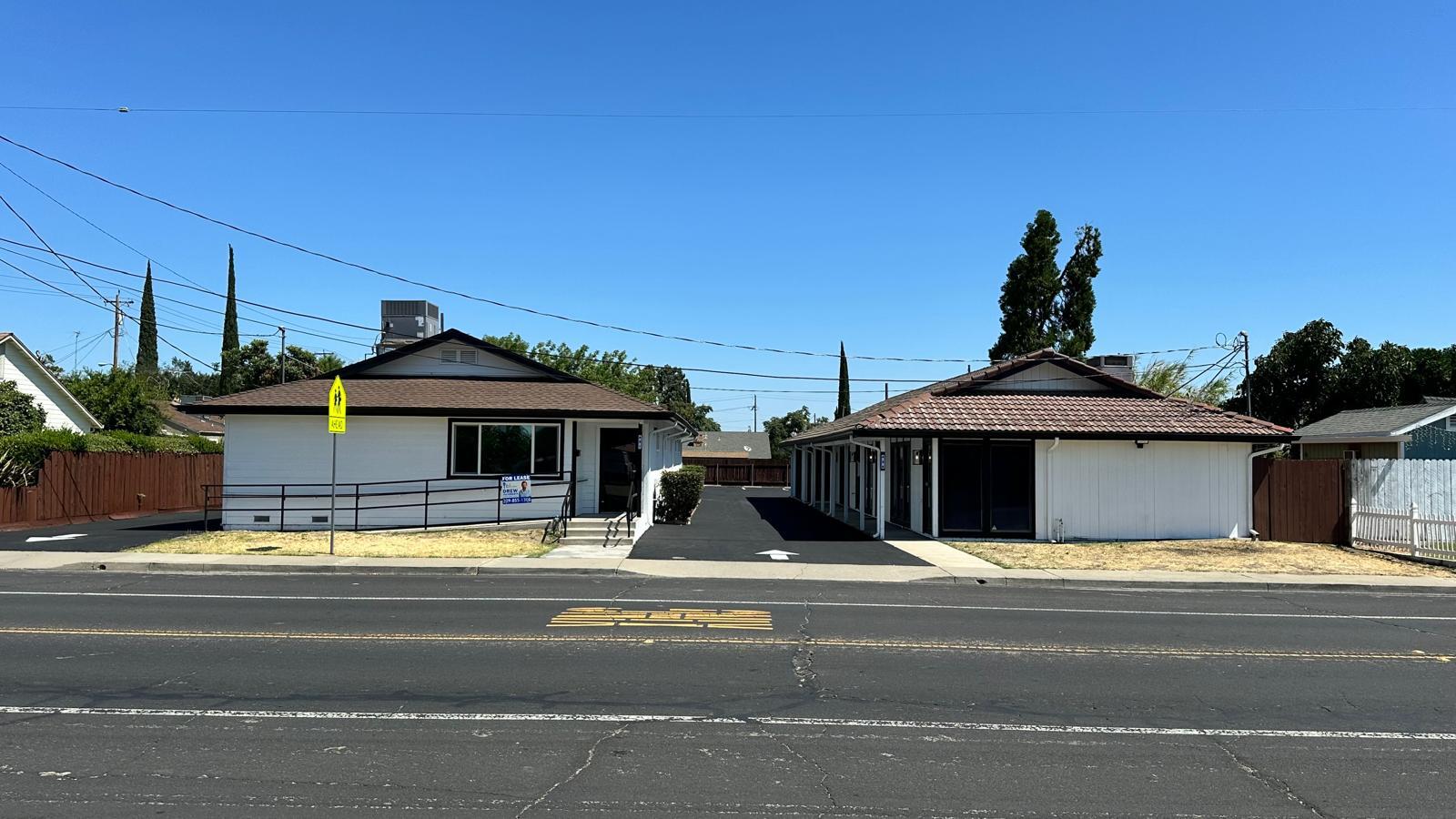 421 E Center St, Manteca, CA for Rent