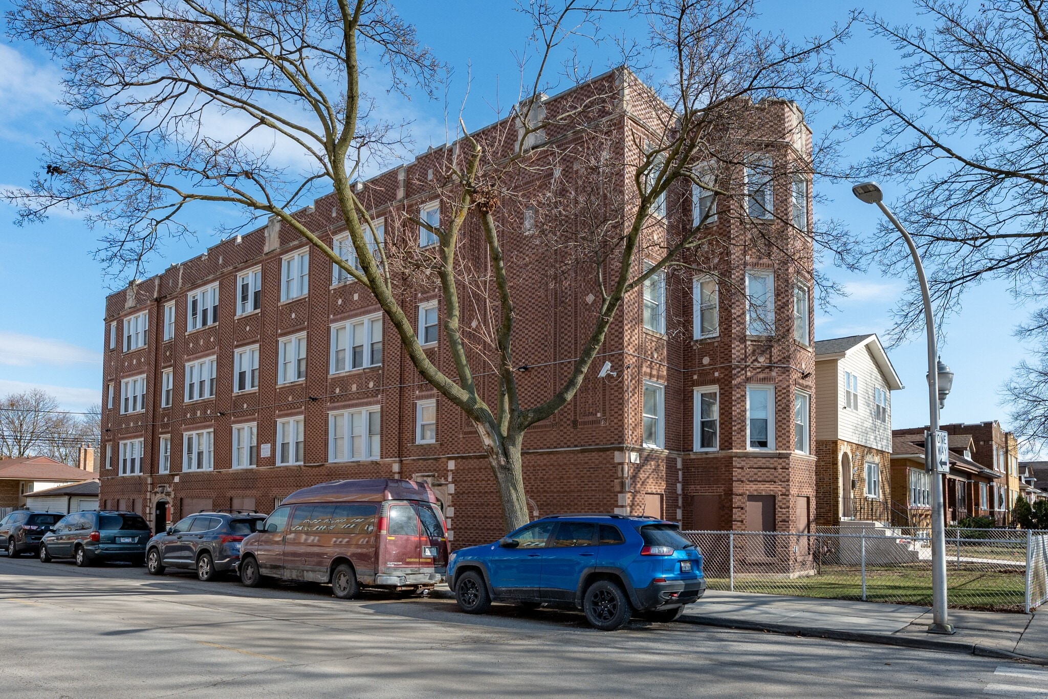 7601 S Hermitage Ave, Chicago, IL for Sale