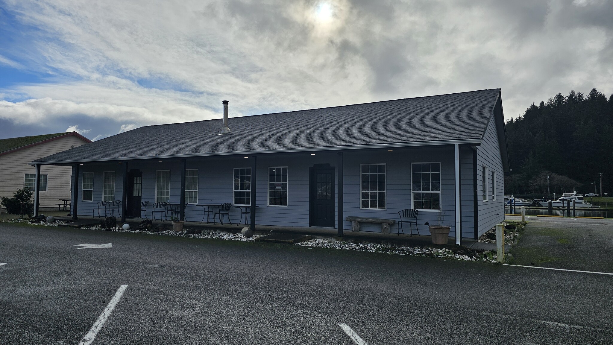 150 Coho Point Loop, Winchester Bay, OR for Sale
